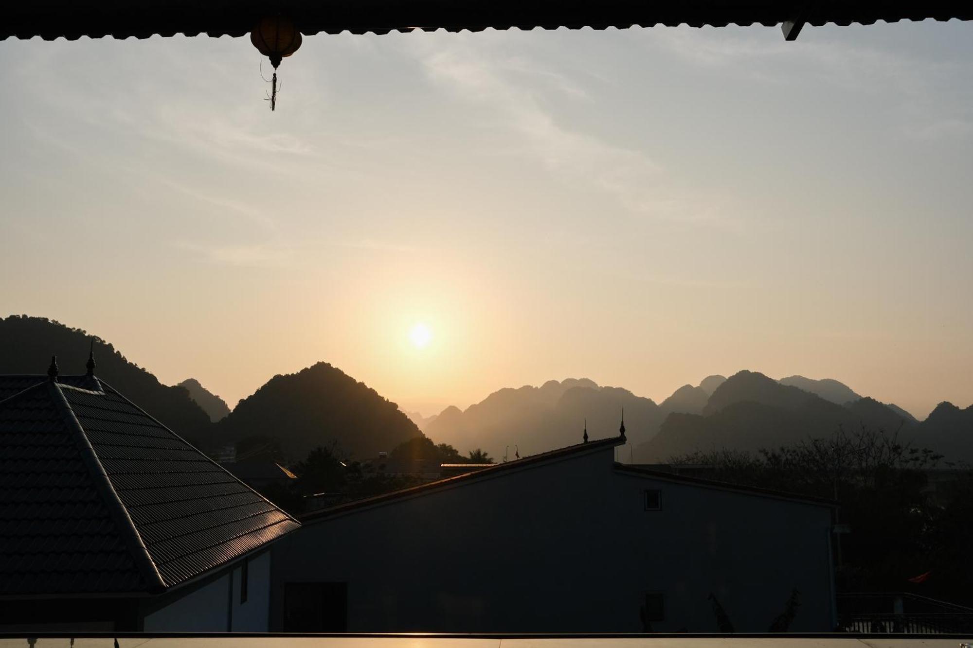 Tutu'S Homestay Фонгня Экстерьер фото